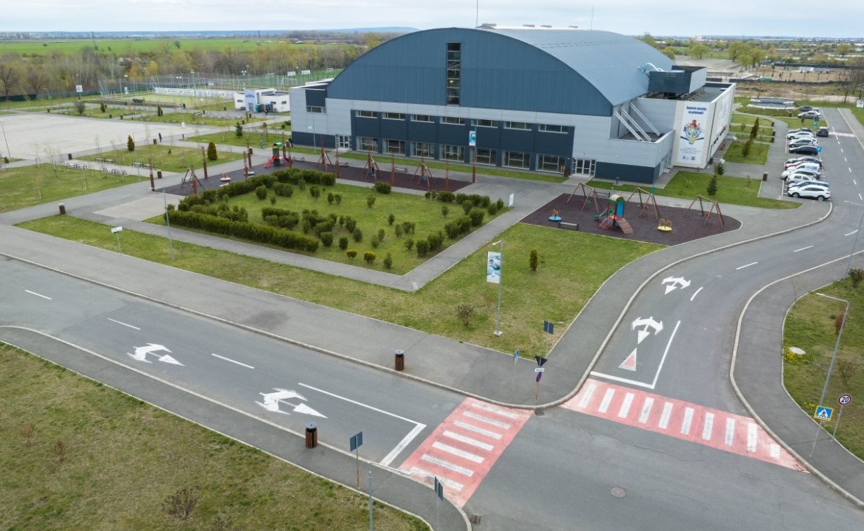 Complexul Turistic de Natație